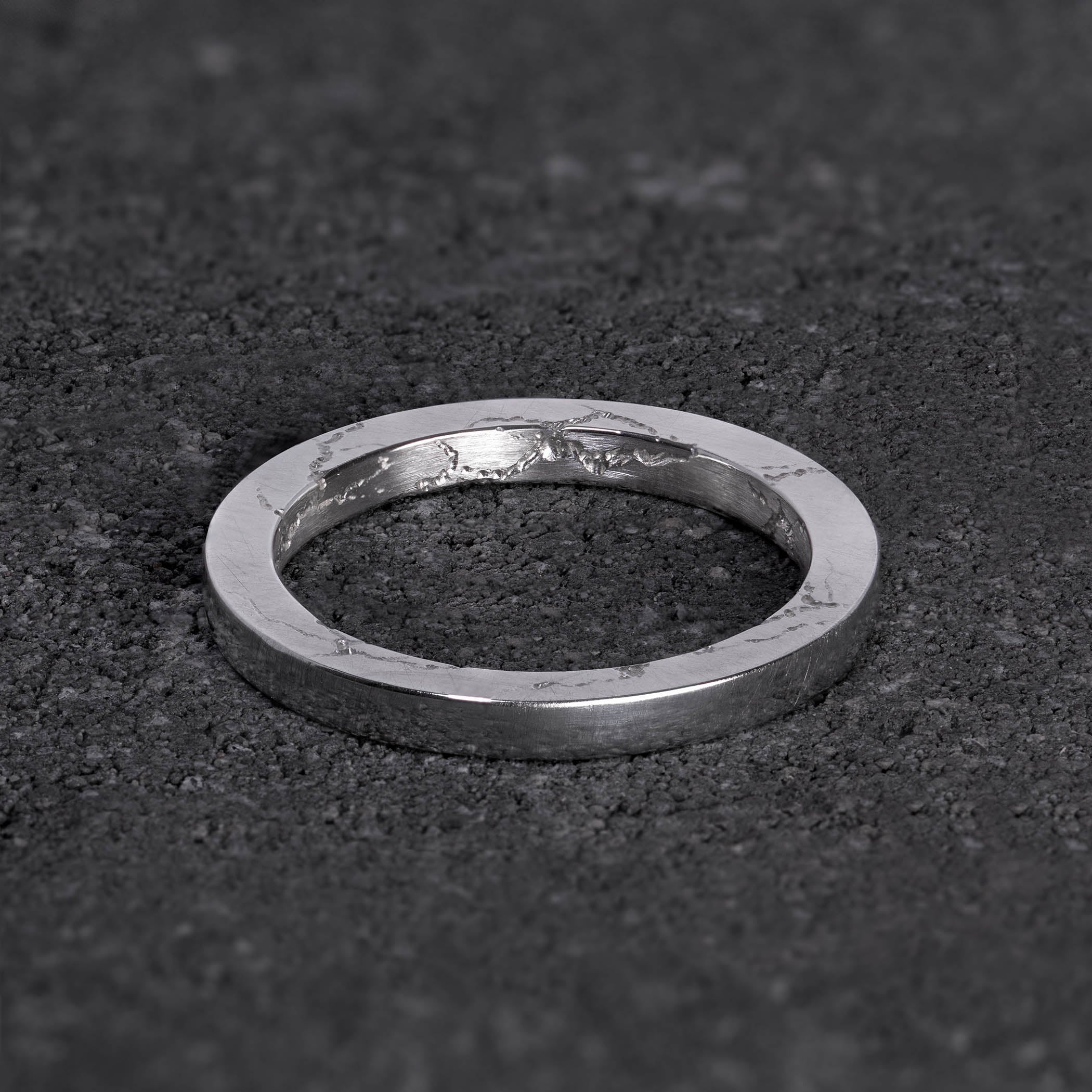 Hidden Erosion Band Ring