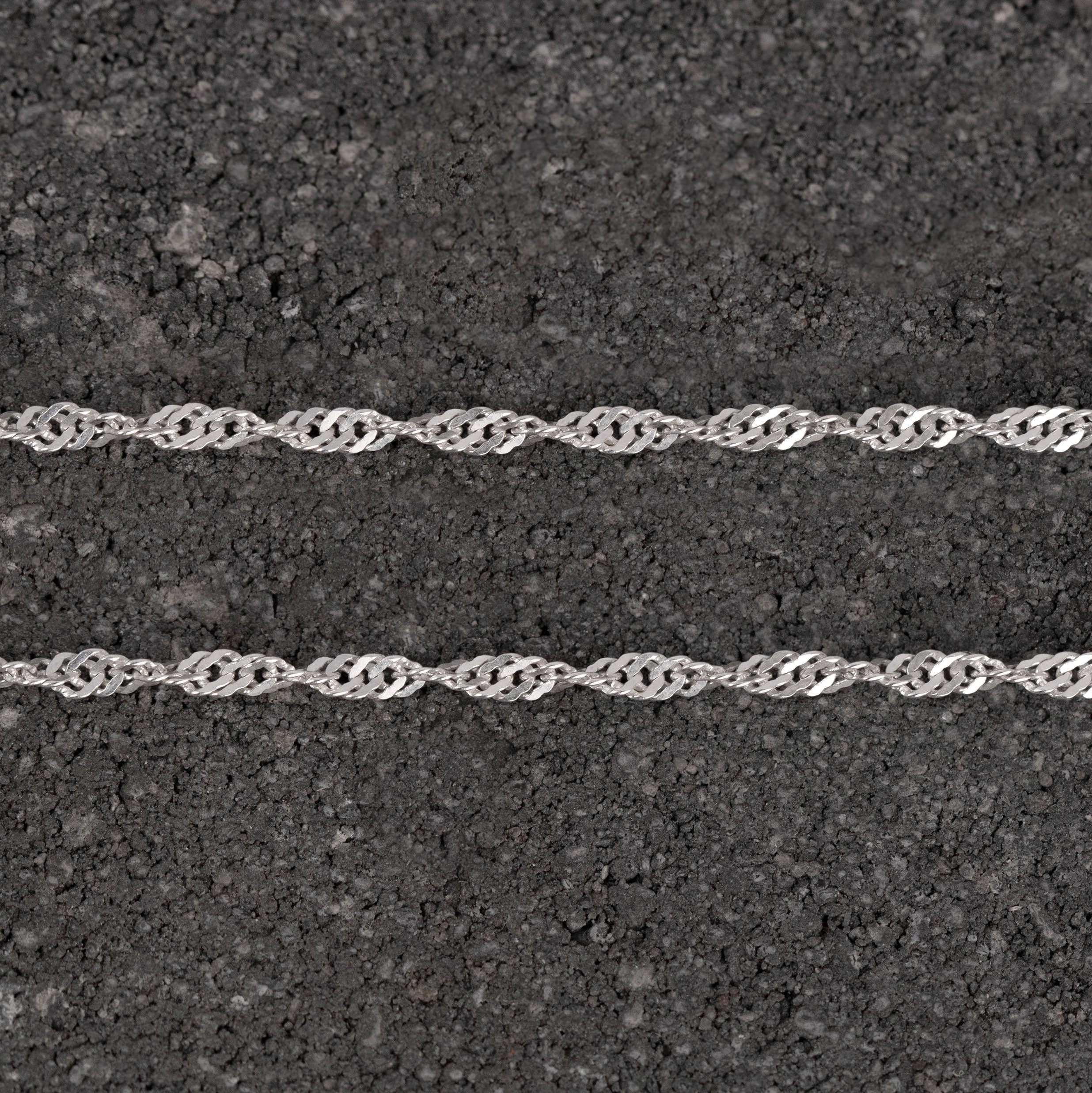 Solid Singapore Chain Necklace