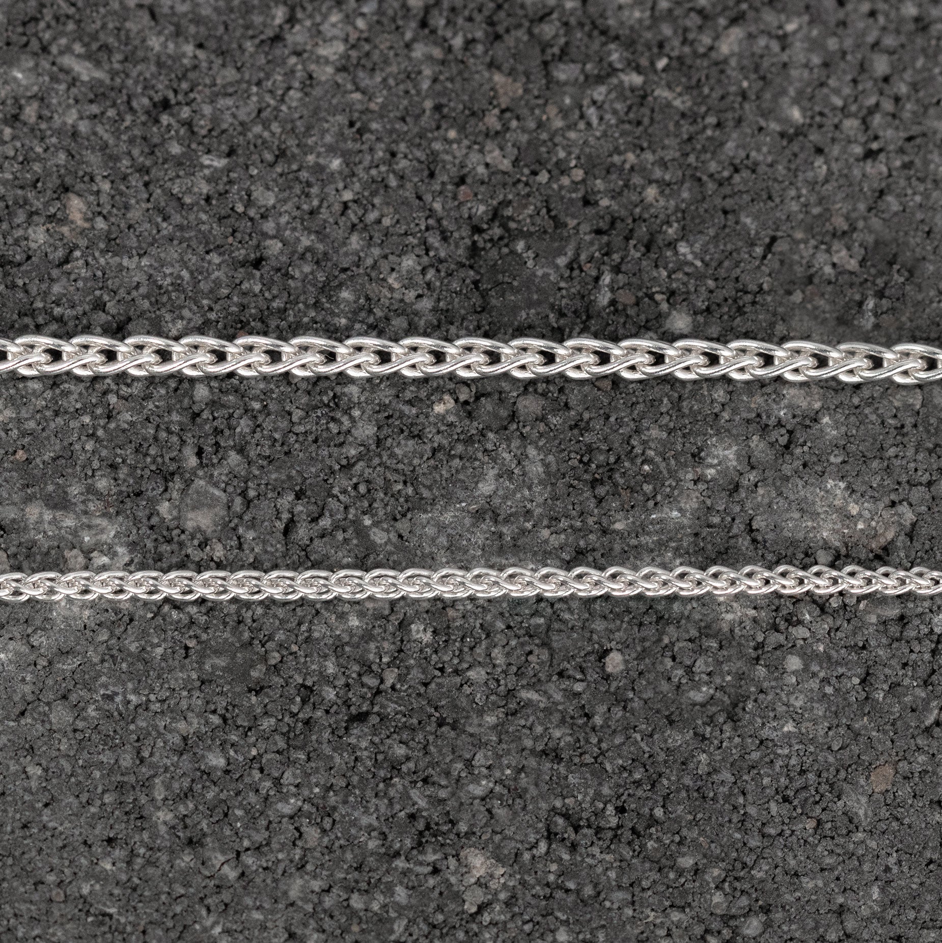 Round Wheat Chain Necklace